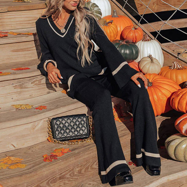 Women's Knit Relax Set with V-Neck and Wide Palazzo Pants Legs, Contrasting Cuffs Mune Fashion