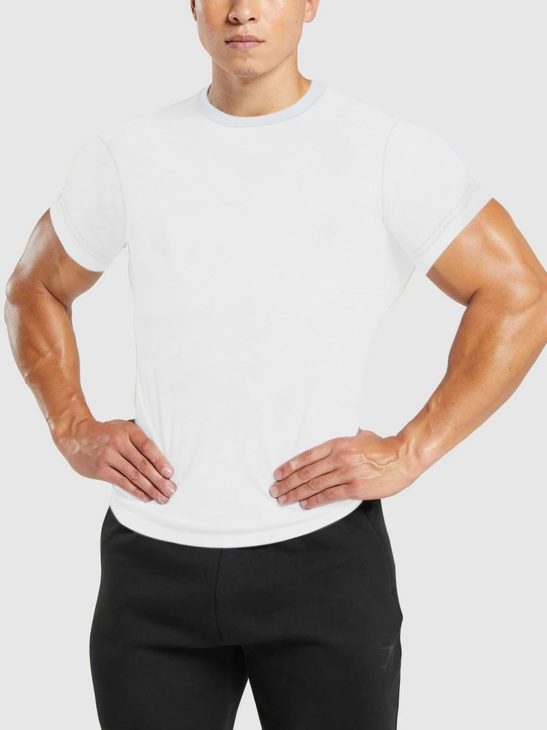Men's slim fit round neck performance shirt with elastic side wedge and flat seams Mune Fashion