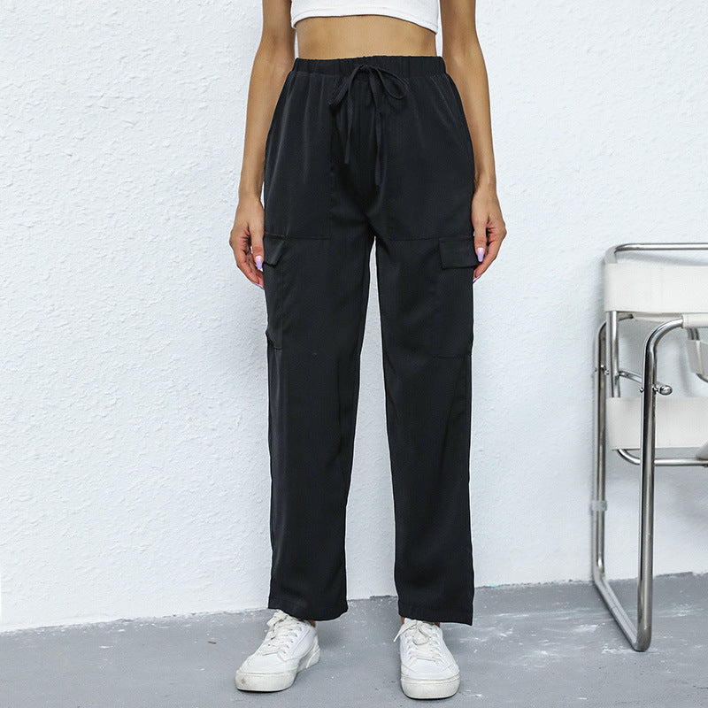 Women's cargo pants with drawstring, straight leg and patch pockets