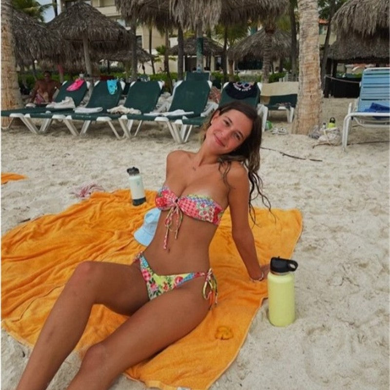 Women's bikini set with trendy patchwork pattern and playful ties Mune Fashion