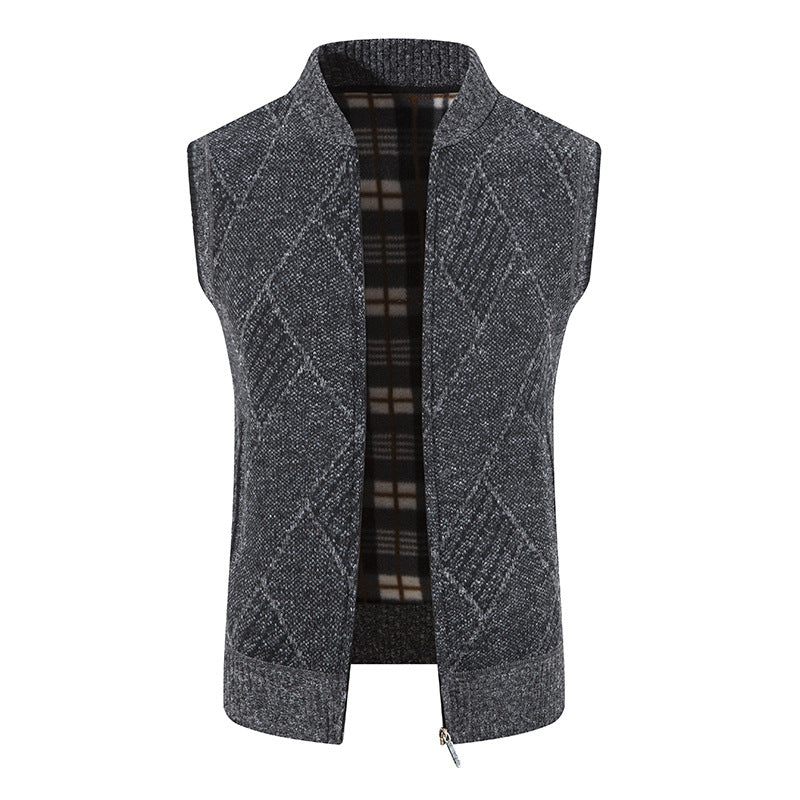 Men's sleeveless knitted vest with padded lining, full-length zipper, and structured weave look Mune Fashion