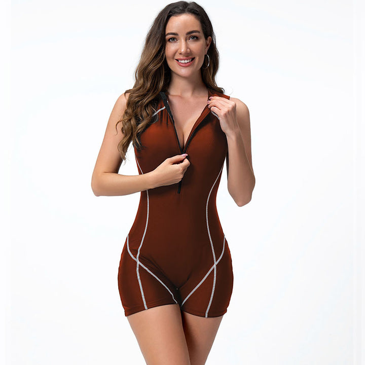 Women's sporty swimsuit with high leg cutouts Mune Fashion