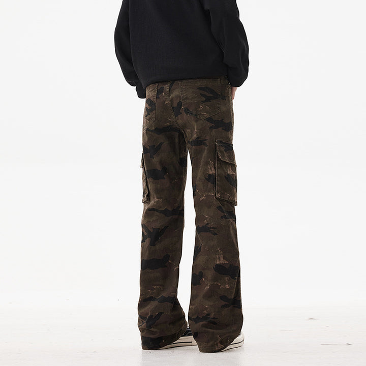 Men's Utility Cargo Pants in Straight Wide Cut with Reinforced Knee Patches and Flap Pockets Mune Fashion