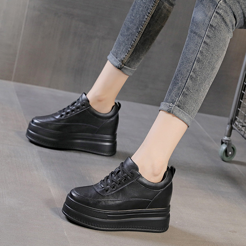 Women's Platform Sneakers with Fashionable and Comfortable Structure Mune Fashion