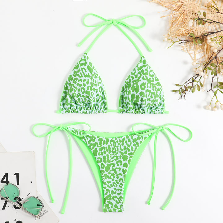 Women Triangle Bikini Set with exciting Leo pattern Mune Fashion