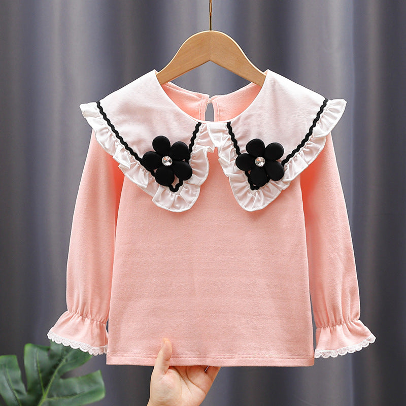 Women's blouse with large collar and floral appliqués Mune Fashion
