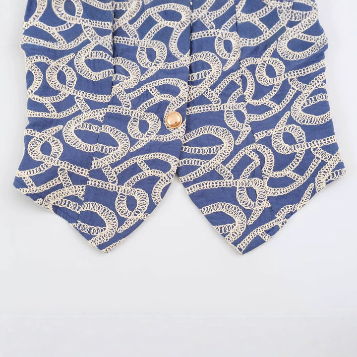 Women Tailored Short Vest with V-Neck and Decorative Embroidery Mune Fashion