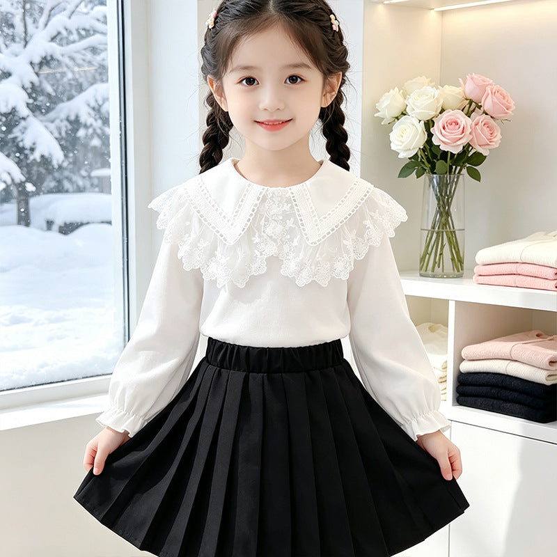 Girls blouse with romantic ruffled collar and elegant embroidery Mune Fashion