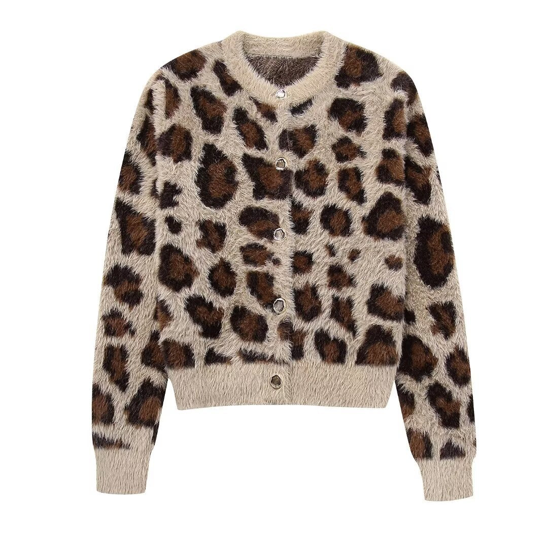 Women's cozy cardigan with leopard pattern, round neck and continuous button placket Mune Fashion