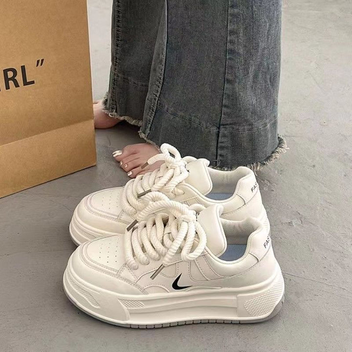 Women's Fashion Platform Sneakers with Cushioning Sole and Robust Design Mune Fashion