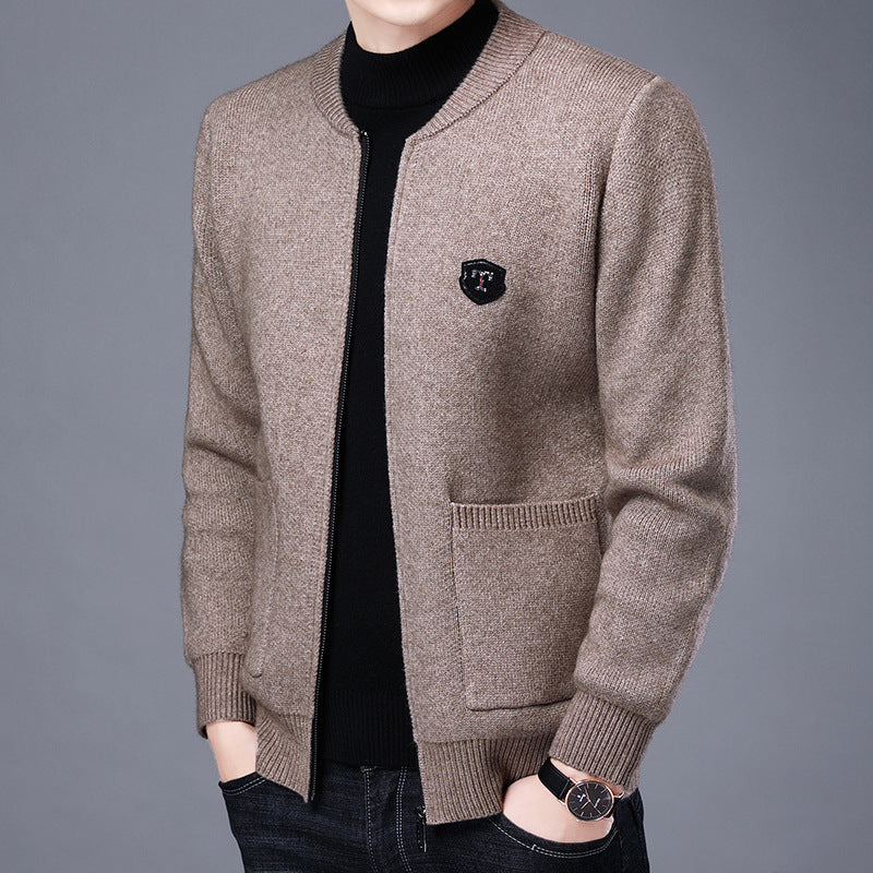 Men's fine-knit cardigan with full zip, chest emblem, and patch pockets Mune Fashion