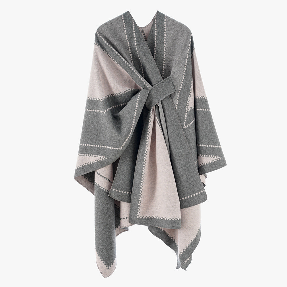 Women Oversize Cape made of Jacquard knit with tie loop Mune Fashion