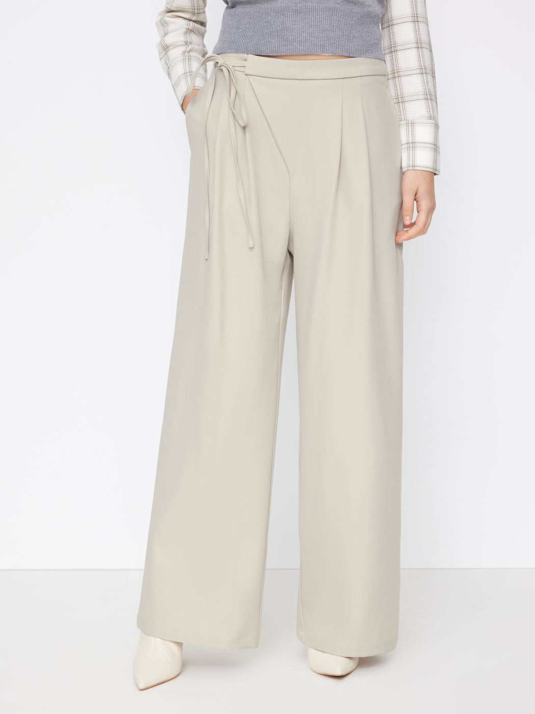 Women's Wide Pinstripe Pants with Wrap Waist Drune