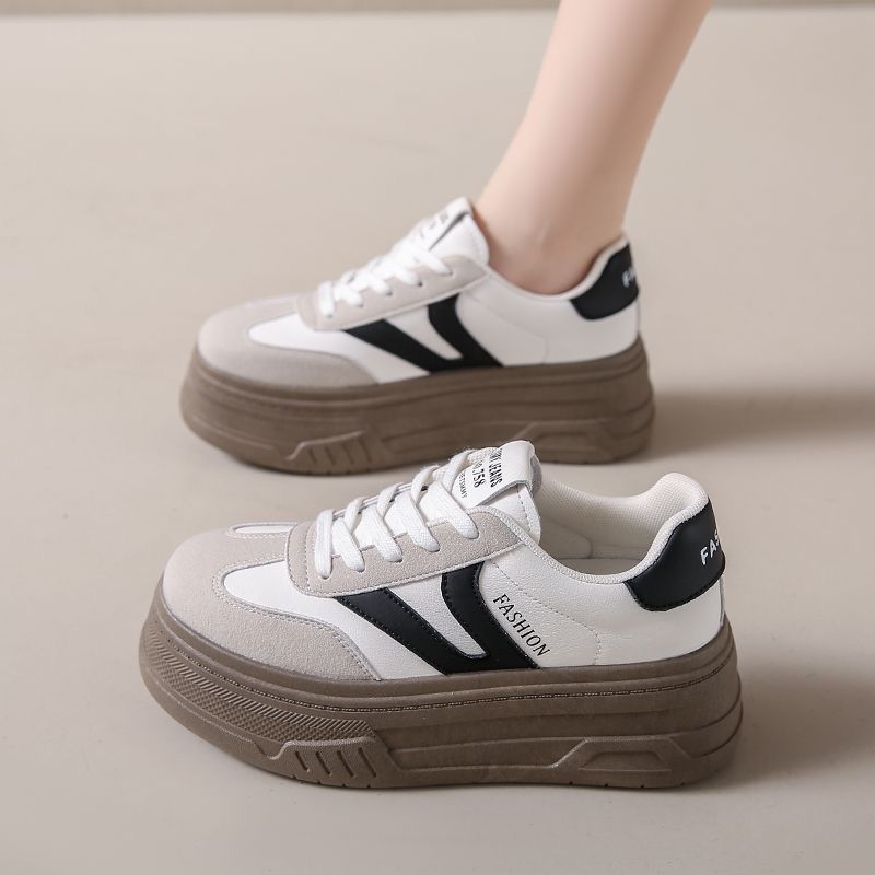 Ladies' Platform Sneakers with Fashionable Decoration Mune Fashion