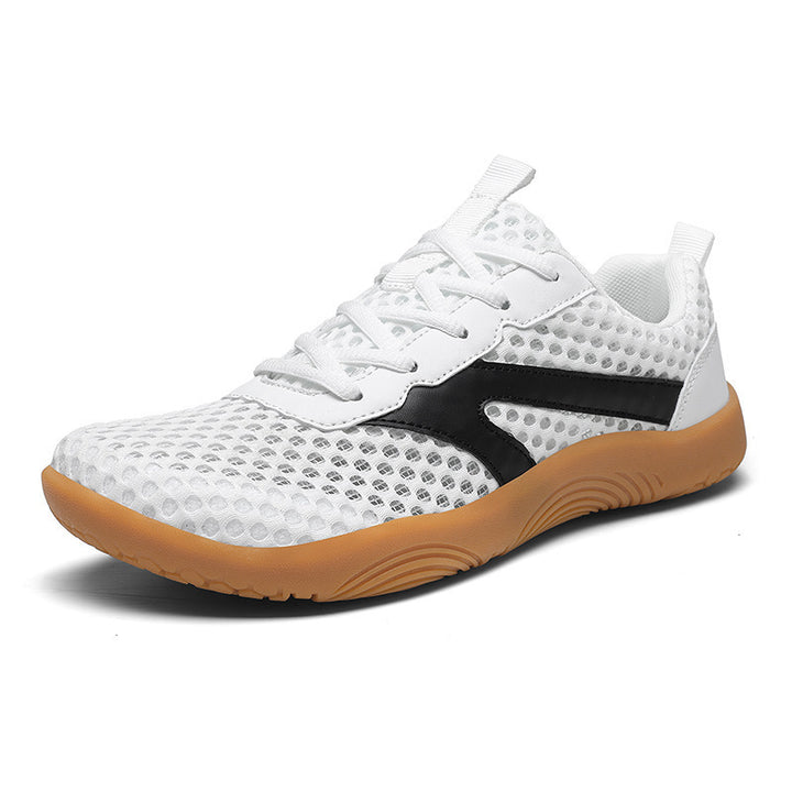 Men's urban mesh runner with three-dimensional ventilated fabric, shock-absorbing lightweight foam midsole, and heel pull tab Mune Fashion