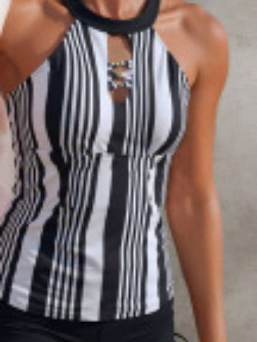 Women's sporty swimsuit with fashionable high collar and unique cut-out details Mune Fashion