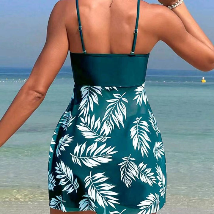 Women's Tankini Set with floral top and sporty shorts Mune Fashion