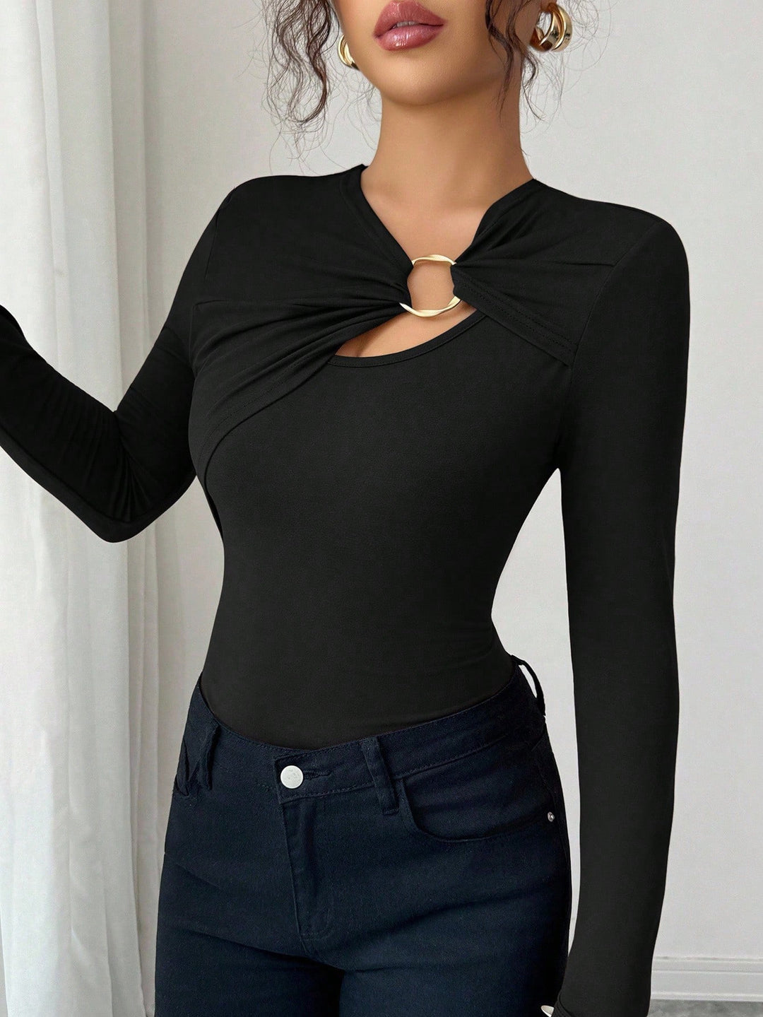 Women's body with figure-hugging long sleeves, leopard print and decorative ring Mune Fashion