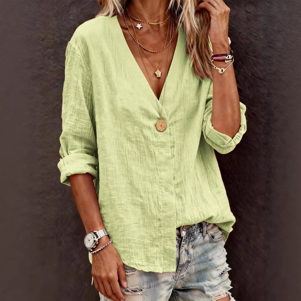 Ladies Lightweight V-Neck Blouse made of breathable material Mune Fashion