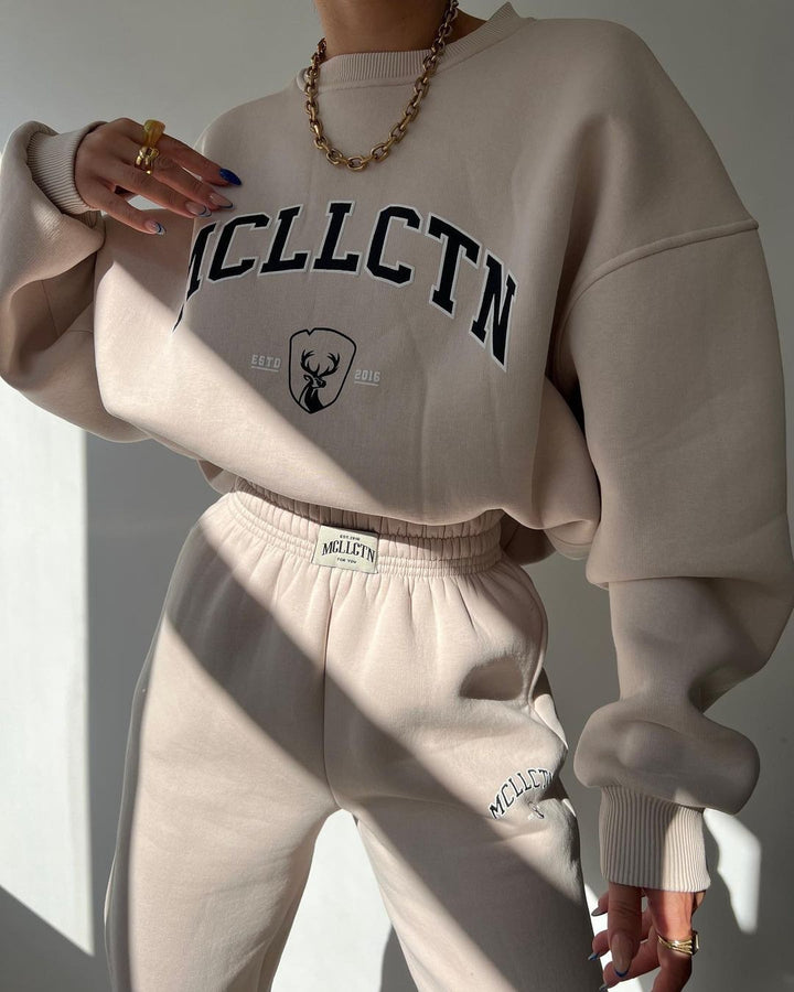 Women's Oversized College Sweatshirt and High-Waist Jogger Set in French Terry Mune Fashion