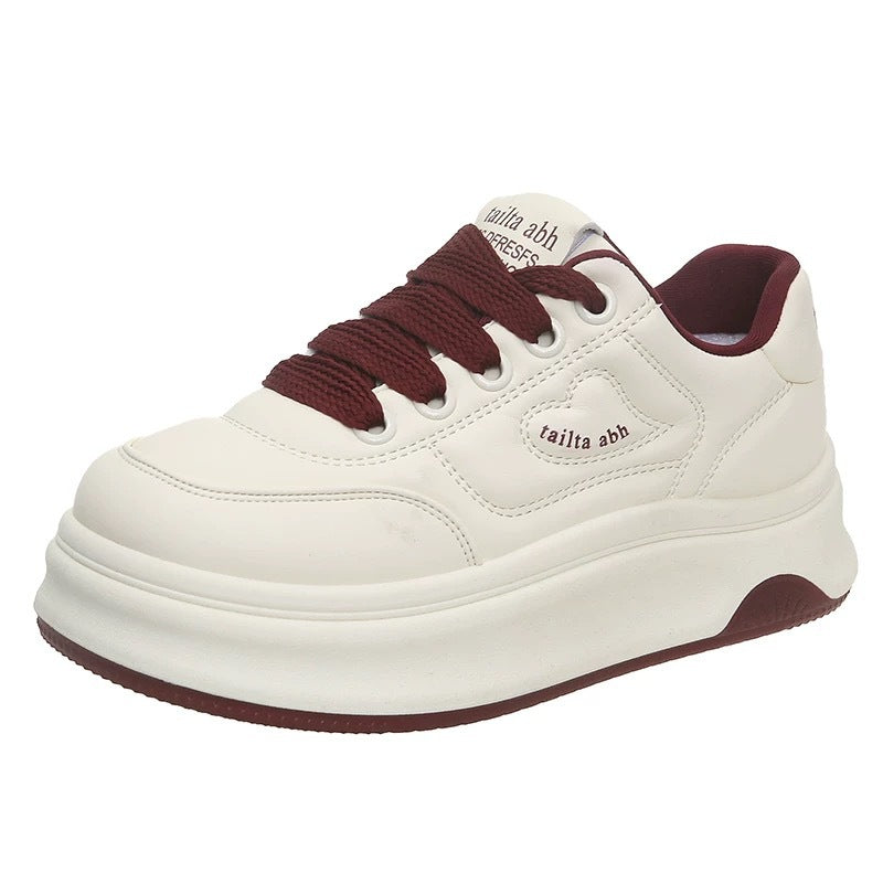 Women's platform sneakers in a minimalist chunky look with sculpted wedge sole Mune Fashion