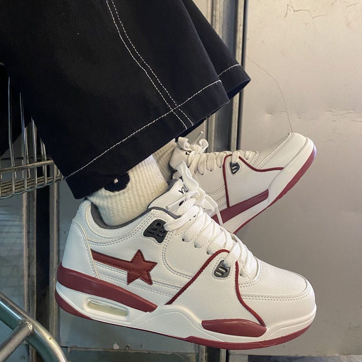 Ladies sporty sneakers with breathable inserts and shock-absorbing design Mune Fashion