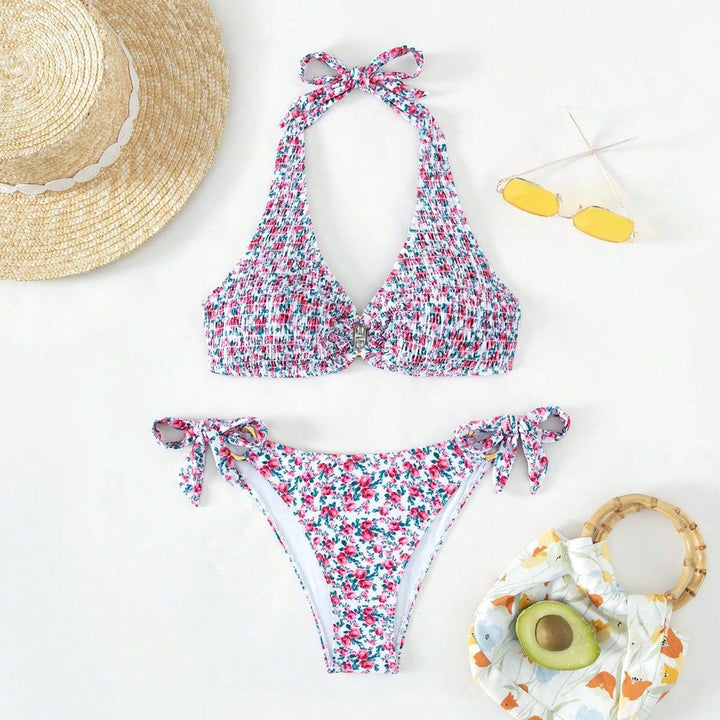 Women's Triangle Bikini Set with Playful Ruffle Details Mune Fashion