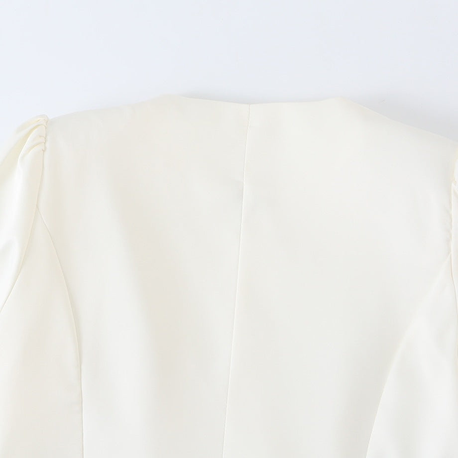 Women's Tailored Short Blazer with Puff Sleeves and Covered Buttons Mune Fashion