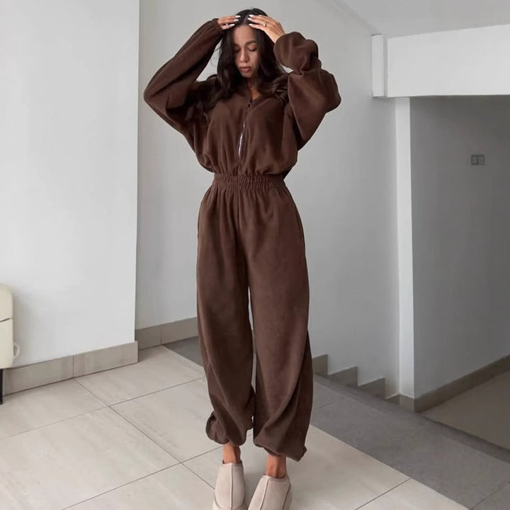 Women's cozy plush jumpsuit with half zipper and elastic waist Mune Fashion