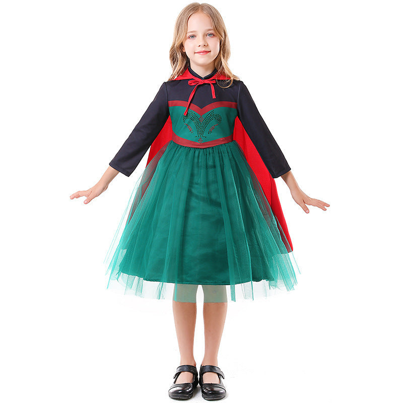 Girl's costume as a charming princess with tulle skirt and cape Mune Fashion
