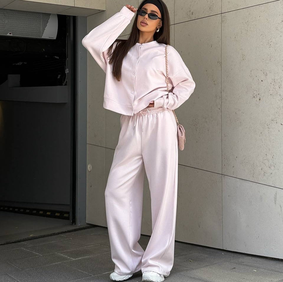 Women Two-Piece Loungewear Set with Concealed Snap Cardigan and Wide High-Waist Jogpants Mune Fashion