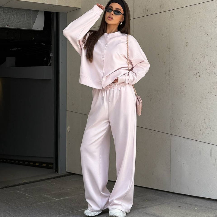Women Two-Piece Loungewear Set with Concealed Snap Cardigan and Wide High-Waist Jogpants Mune Fashion