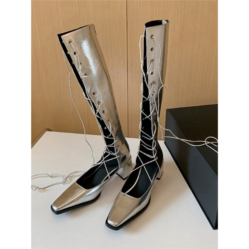 Ladies knee-high lace-up boots with minimalist silhouette, concealed zipper and ergonomic block heel Mune Fashion