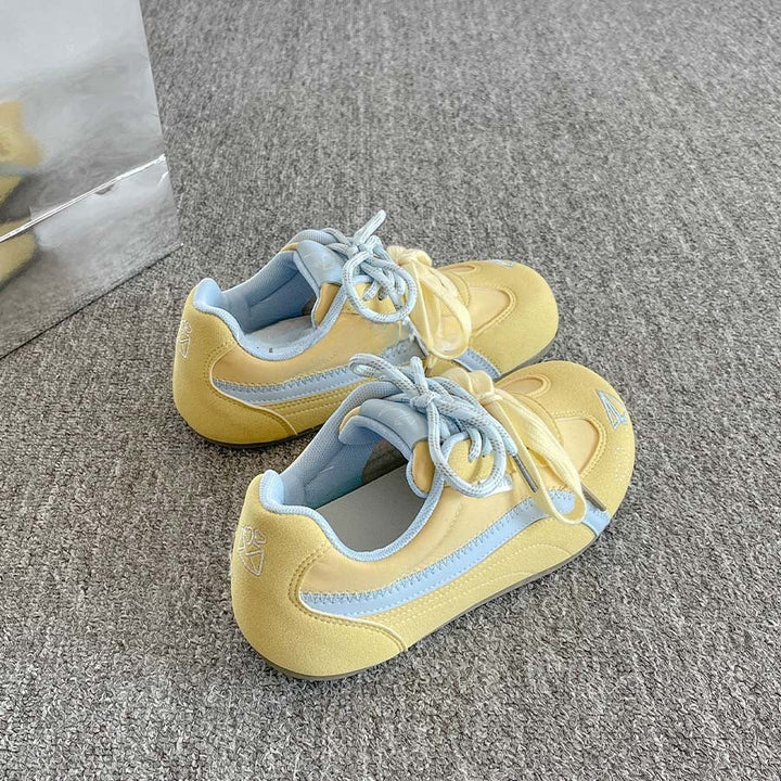 Women's Sporty Sneakers with Innovative Lacing and Colorful Design Mune Fashion
