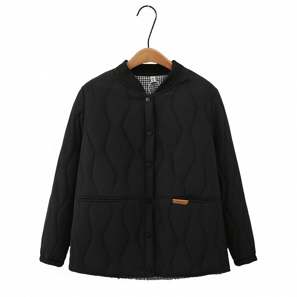 Women's lightweight padded quilted jacket in college style with diamond stitching and checked lining Mune Fashion