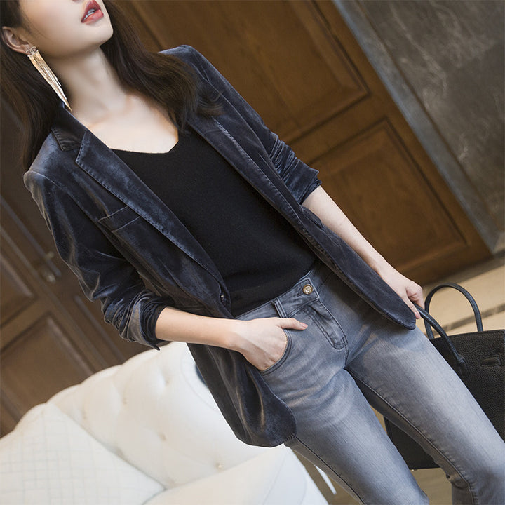 Ladies Elegant Velvet Blazer with Slim Fit Mune Fashion