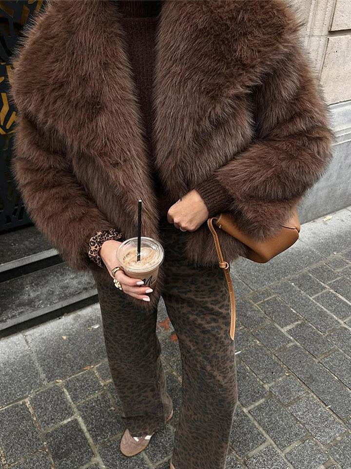 Women Short Voluminous Faux Fur Jacket in Boxy Cut with Large Shawl Collar Mune Fashion