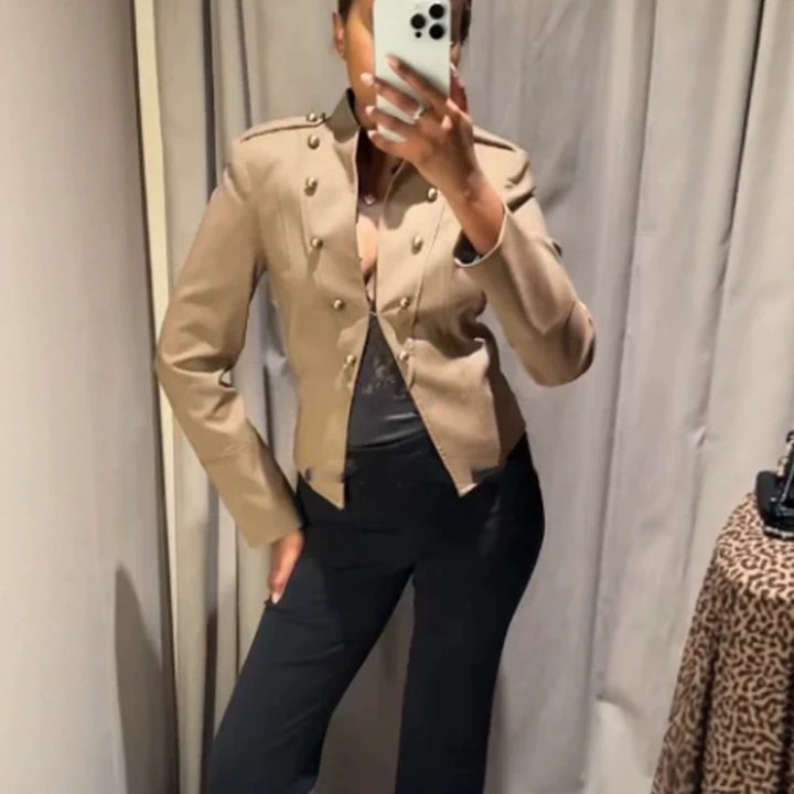 Ladies short blazer in military style with double-breasted decorative buttons Mune Fashion