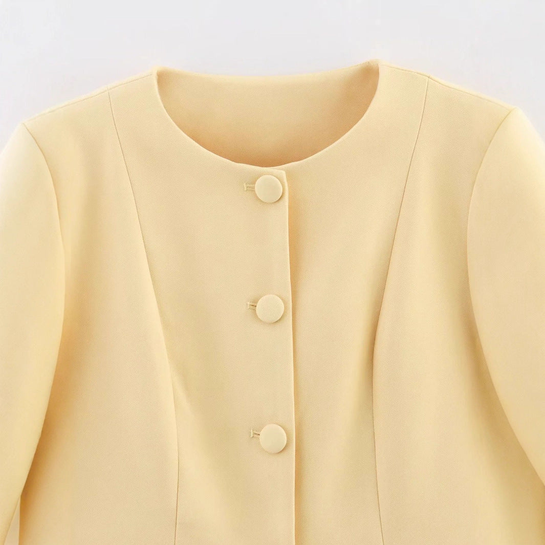 Women tailored round neck blazer jacket with concealed button placket, flap pockets and figure-enhancing seam lines Mune Fashion