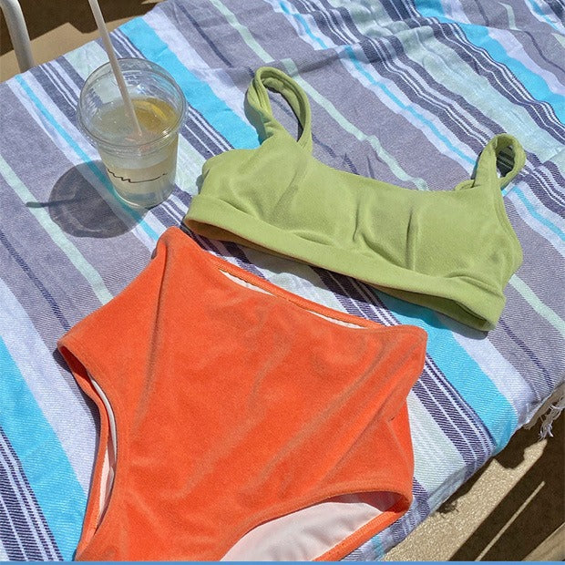 Women's Sports Bra and High-Waist Bikini Bottoms Set Mune Fashion