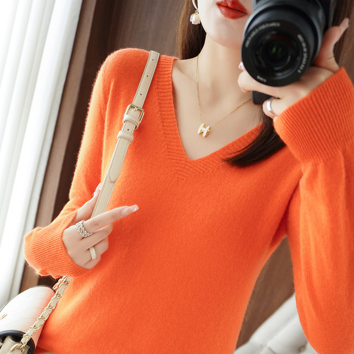 Women Soft V-Neck Cashmere Blend Sweater with Fine Ribbed Cuffs Mune Fashion