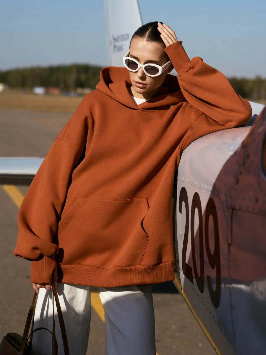 Women Oversized Hoodie with Extra Wide Cut and Kangaroo Pocket Mune Fashion