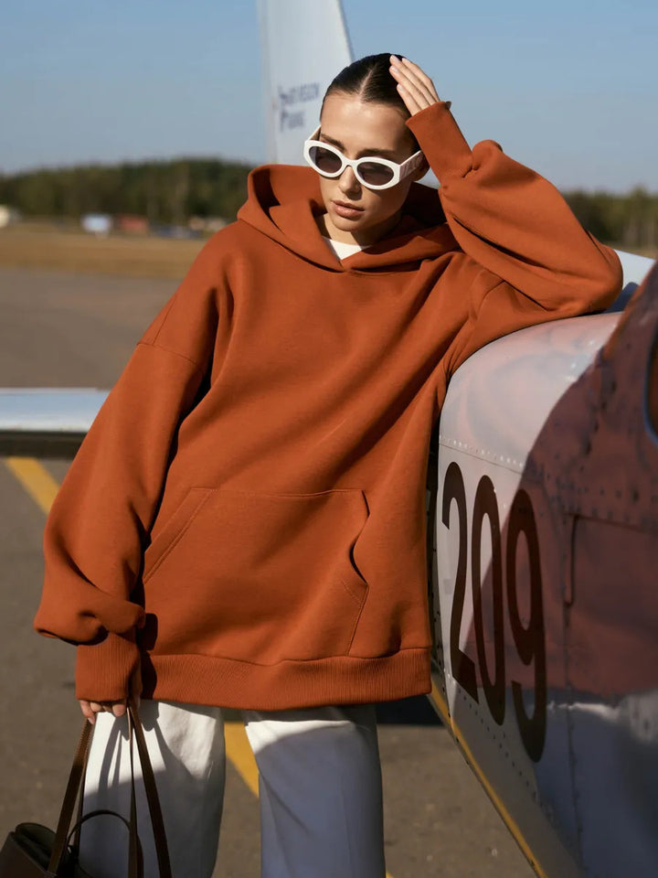 Women Oversized Hoodie with Extra Wide Cut and Kangaroo Pocket Mune Fashion