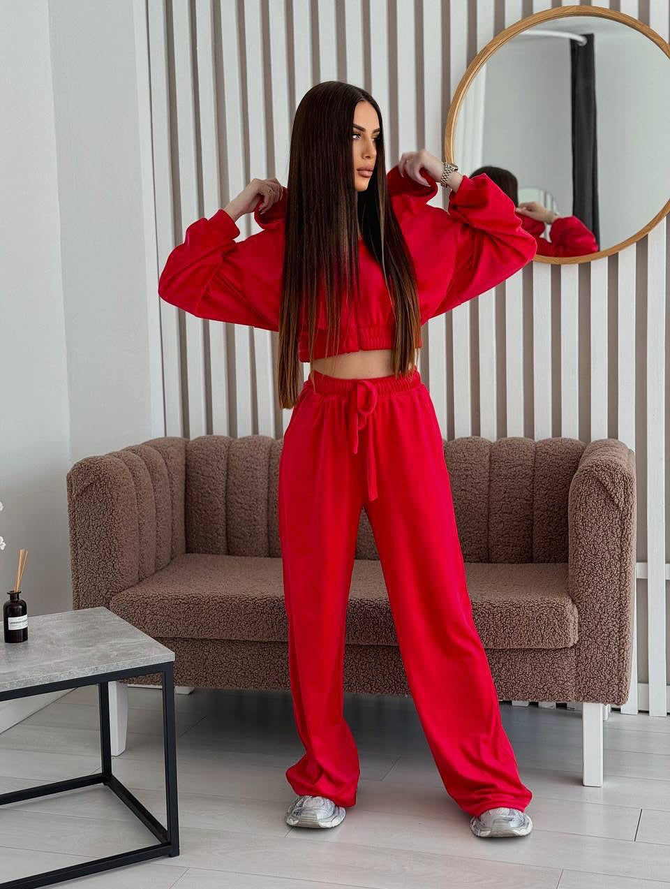 Women's Two-Piece Velvet Loungewear Set with Cropped Zip Jacket and Wide High-Waist Sweatpants Mune Fashion