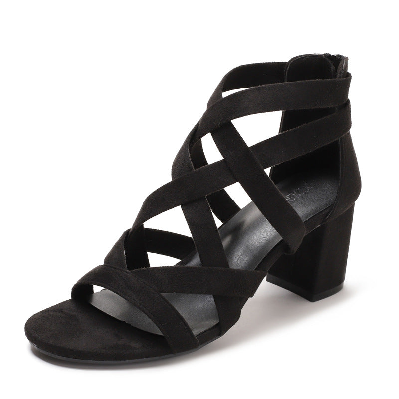 Women's sandals with stylish crossover strap and comfortable block heel Mune Fashion
