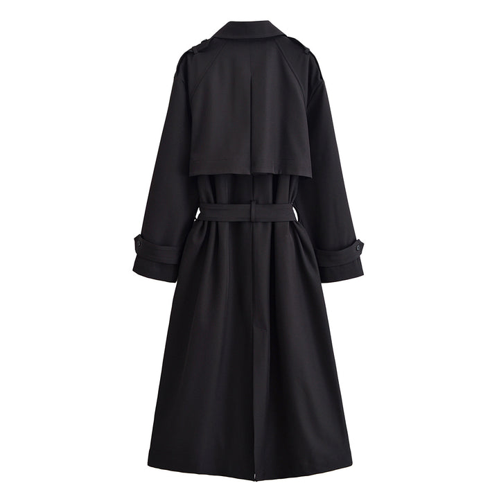 Ladies longer waist-adjustable trench coat with tie belt and epaulettes Mune Fashion