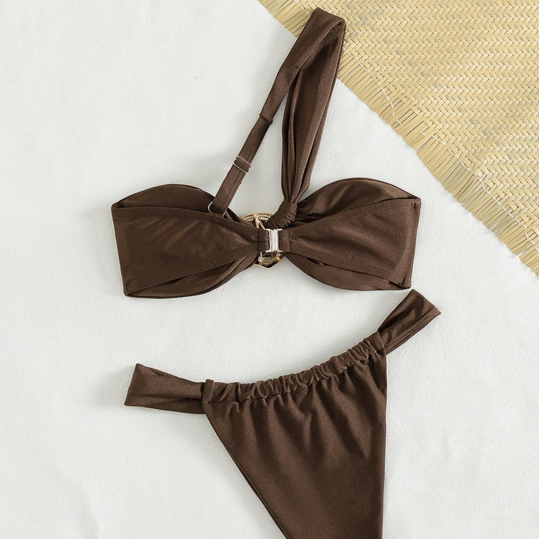 Ladies Bandeau Bikini with chic jewelry detail Mune Fashion
