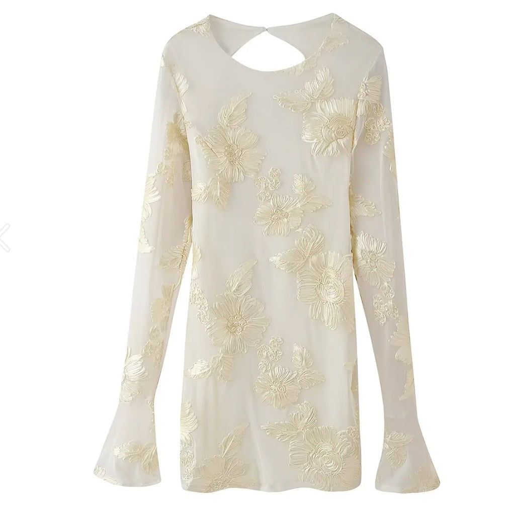 Women 300+ Chiffon blouse with floral 3D embroidery, keyhole back and flared cuffs Mune Fashion