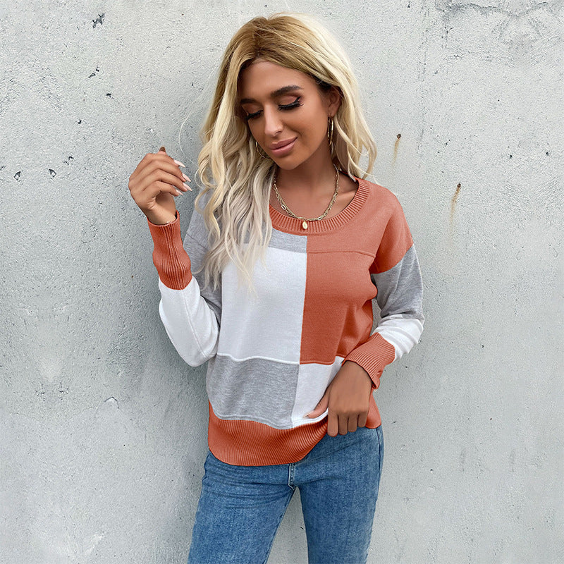 Women's patchwork knit sweater with contrasting panels, round neckline and ribbed hems Mune Fashion