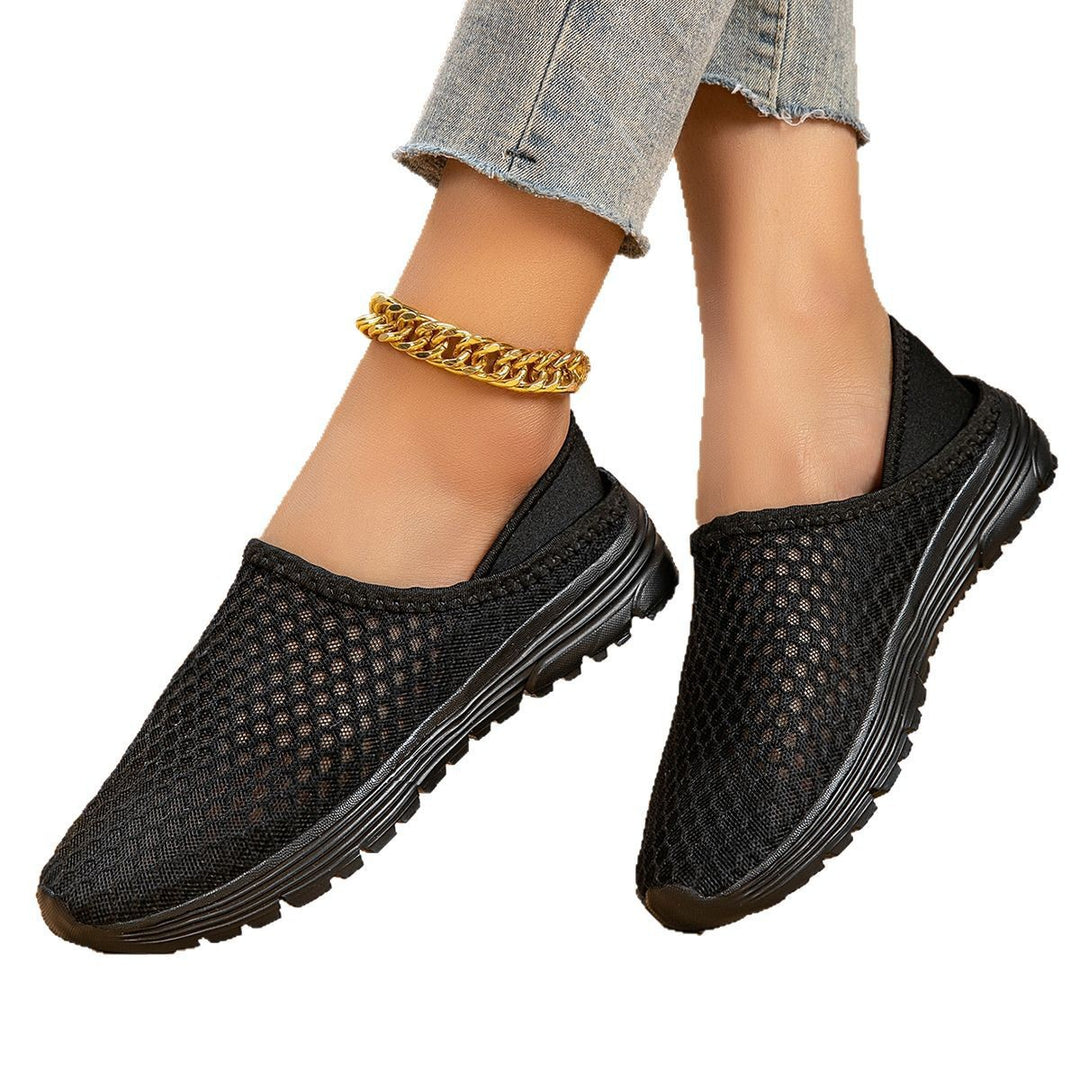 Women's airy slip-on sneakers with honeycomb knit upper and cushioned comfort sole Mune Fashion